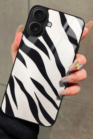 Apple iPhone 16 Uyumlu Zebra Tasarımlı Parlak Silikon Kılıf