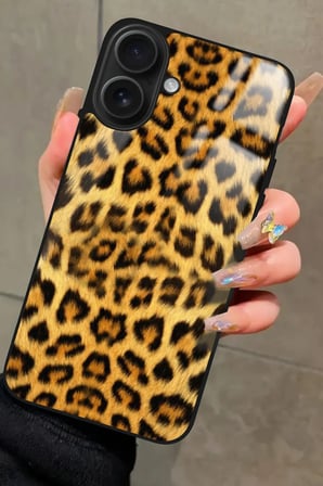 Apple iPhone 16 Uyumlu Sarı Leopar Tasarımlı Parlak Silikon Kılıf