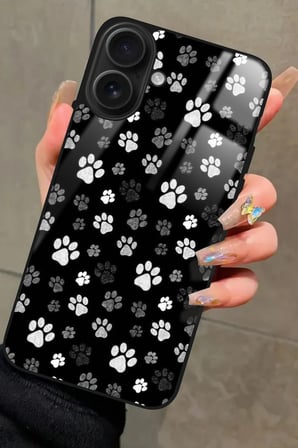Apple iPhone 16 Uyumlu Siyah-Beyaz Kedi Patisi Tasarımlı Parlak Silikon Kılıf