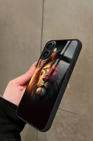 Apple iPhone 16 Uyumlu Aslan Tasarımlı Parlak Silikon Kılıf