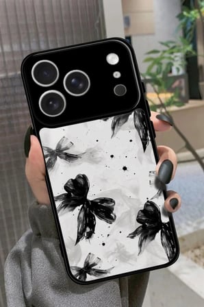 Apple iPhone 17 Pro Max Uyumlu Siyah Kurdele Tasarımlı Parlak Silikon Kılıf