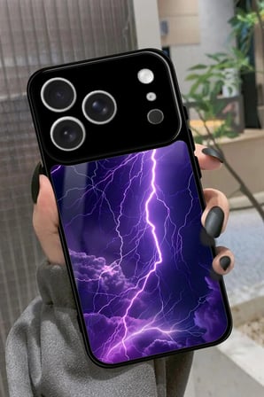 Apple iPhone 17 Pro Uyumlu Mor Şimşek Tasarımlı Parlak Silikon Kılıf