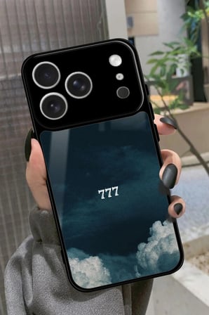 Apple iPhone 17 Pro Uyumlu 777 Yazılı Parlak Silikon Kılıf