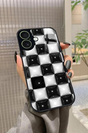 Apple iPhone 17 Uyumlu Siyah-Beyaz Kare Tasarımlı Parlak Silikon Kılıf