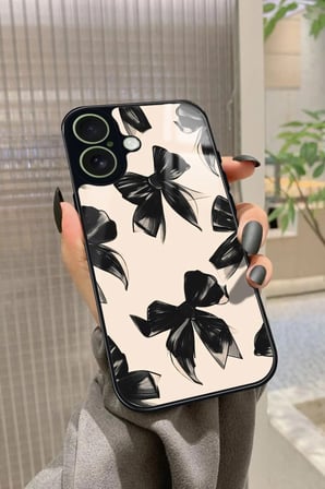 Apple iPhone 17 Uyumlu Siyah Kurdele Tasarımlı Parlak Silikon Kılıf