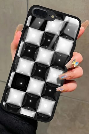 Apple iPhone 7 Plus Uyumlu Siyah-Beyaz Kare Tasarımlı Parlak Silikon Kılıf