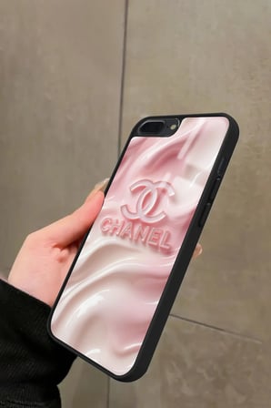Apple iPhone 7 Plus Uyumlu Marka Tasarımlı Parlak Silikon Kılıf