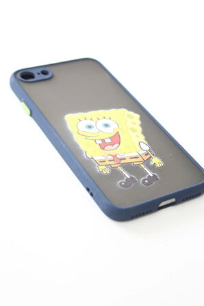 İPhone 7 İPhone 8 Uyumlu Kamera Korumalı SüngerBob Kılıf Özel Tasarım Tuşları Renkli Hux Kapak