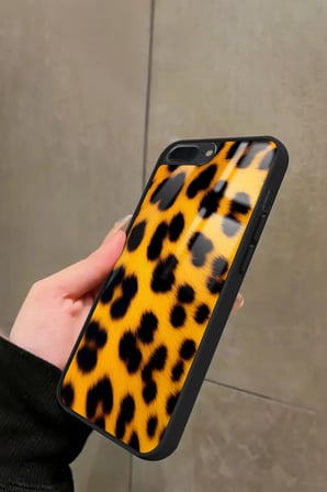 Apple iPhone 8 Plus Uyumlu Sarı Leopar Tasarımlı Parlak Silikon Kılıf