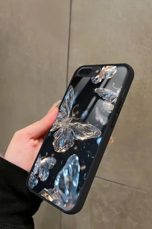 Apple iPhone 8 Plus Uyumlu Beyaz Kelebek Tasarımlı Parlak Silikon Kılıf
