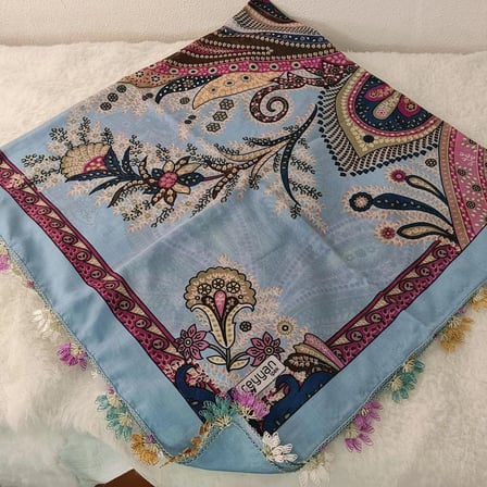 el emeği i̇ğne oyası yazma , fular ,yemeni, mevlit örtüsü , baş örtüsü 4 kenarı oyalı %100 pamuk 100*100cm
