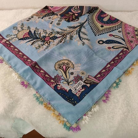 el emeği i̇ğne oyası yazma , fular ,yemeni, mevlit örtüsü , baş örtüsü 4 kenarı oyalı %100 pamuk 100*100cm