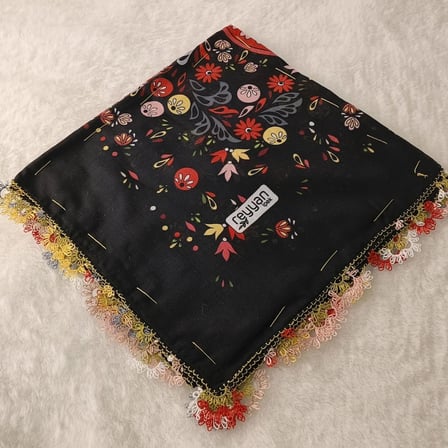 el emeği i̇ğne oyası yazma , fular ,yemeni, mevlit örtüsü , baş örtüsü 4 kenarı oyalı %100 pamuk 100*100cm