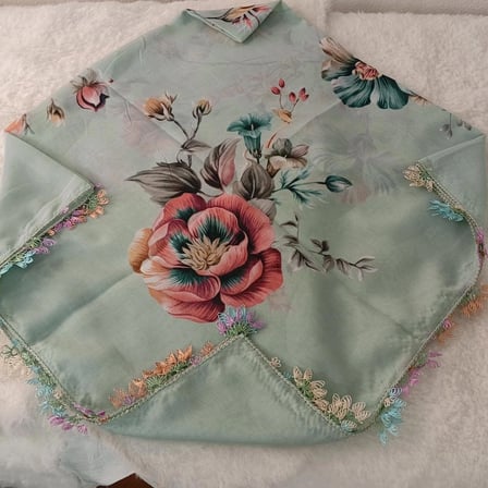 el emeği i̇ğne oyası yazma , fular ,yemeni, mevlit örtüsü , baş örtüsü 4 kenarı oyalı %100 pamuk 100*100cm