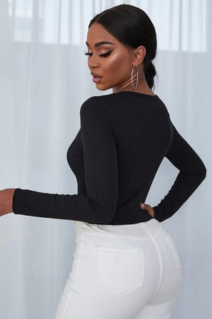 Fantezia Night Kadın Siyah Uzun Kollu Düğmeli Göğüs ve Göbek Dekolteli Crop Top Bluz