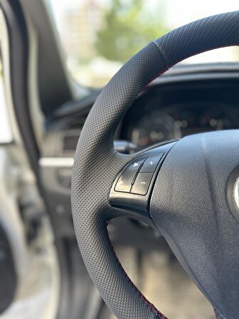 Fiat Linea Punto (Noktalı Karbon Kırmızı Yüzüklü ) Araca Özel Direksiyon