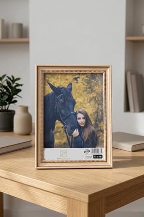 Antik Zarif 13x18 cm Fotoğraf Çerçevesi Camlı Ayaklı Dekoratif Masaüstü & Duvar Tipi Plastik Çerçeve