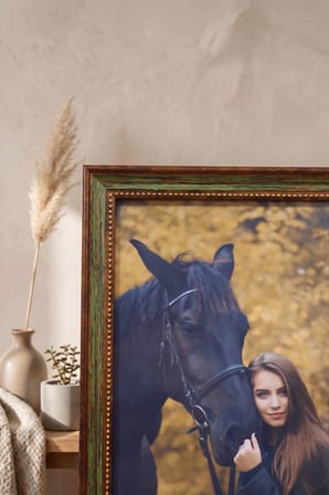 Antik Zarif 13x18 cm Fotoğraf Çerçevesi Camlı Ayaklı Dekoratif Masaüstü & Duvar Tipi Plastik Çerçeve