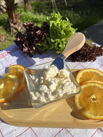 Little Sister's Farm İnek Sütünden Tam Yağlı İnek Basma Peyniri 500 GR