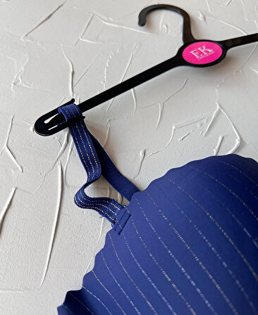 Jennie İthal Lazer Kesim Dikişsiz Parlak İpli El Kaplı Push-up Sütyen -FK1204