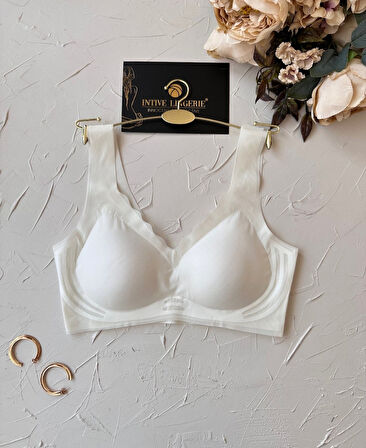 Ellie Dikişsiz İce-Silk (Buz İpek) Görünmez Ultra Hafif Padli Nefes Alabilir İthal Bralet/Sütyen
