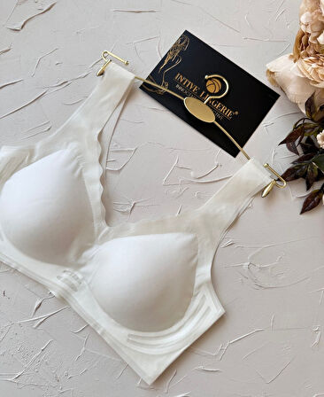 Ellie Dikişsiz İce-Silk (Buz İpek) Görünmez Ultra Hafif Padli Nefes Alabilir İthal Bralet/Sütyen