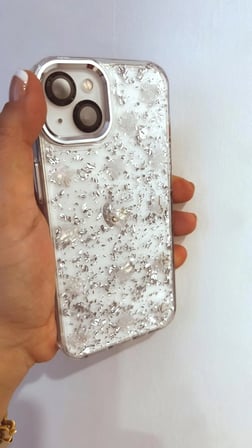 İphone 13 / 14 uyumlu Sim Parçacıklı Işıltılı Lüks Krom Kamera Çerçeveli Premium Sert Slikon Kılıf