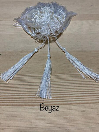 BEYAZ RENK İP PÜSKÜL 8 CM  50 ADET