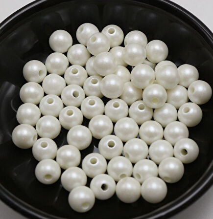 8 mm BEYAZ  PLASTİK DELİKLİ TAM İNCİ 100 GR