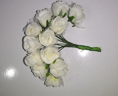 BEYAZ LATEX GÜL 12 bağ