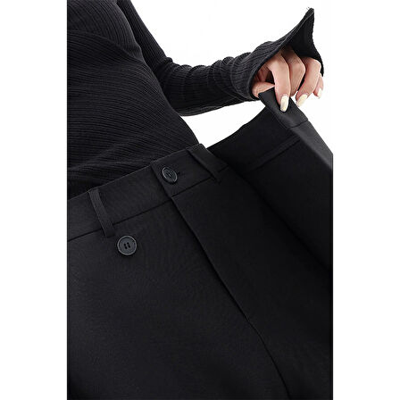 X Nurbeli Siyah Kadın Düğme Kapama Asimetrik Tasarımlı Palazzo Pantolon