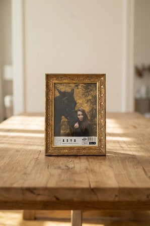 Dekoratif Lüks Antik 10X15 İşlemeli Gold Plastik Fotoğraf Çerçevesi