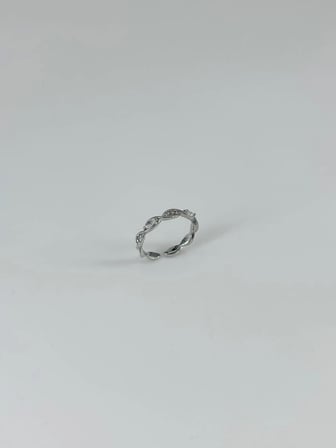 Rodyum Kaplama Zirkon Taşlı Yüzük - Yz0200