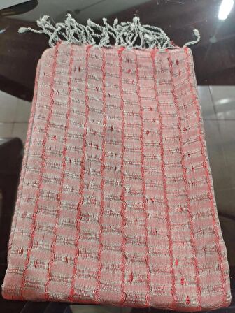 jakarlı kırmızı şal