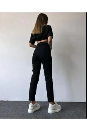 Yüksek Bel Siyah Mom Kot Pantolon Likralı Solmaz Siyah Ekstra Rahat Mom Jeans