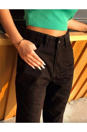 Isabella Zero Max Yüksek Bel Siyah Mom Jeans Likralı Esnek Kot Pantolon(tam kalıptır)
