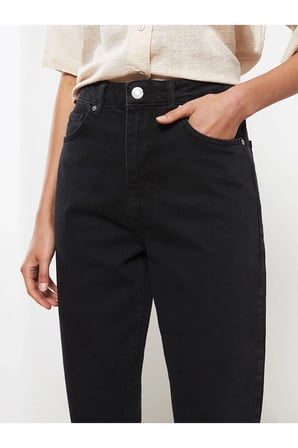 Yüksek Bel Hafif Likralı Mom Fit Jean- Siyah
