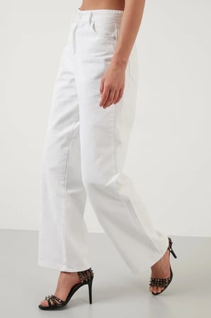 Beyaz Süper Yüksek Bel Salaş Düz Jeans Palazzo Pantolon( Süper Yüksek ) Wide Legjean
