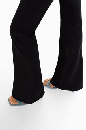 Trend Jean Solmayan Siyah Yüksek Bel İspanyol Paça Kot Pantolon