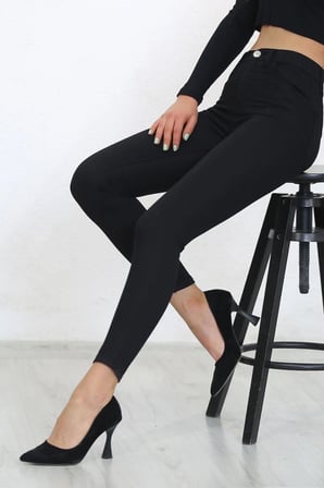 Yüksek Bel Kadın Dar Paça Kot Pantolon Siyah Jean - 2479.1361.