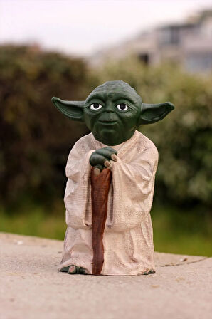 Star Wars The Mandalorian Jedi Yoda figürü 15 cm