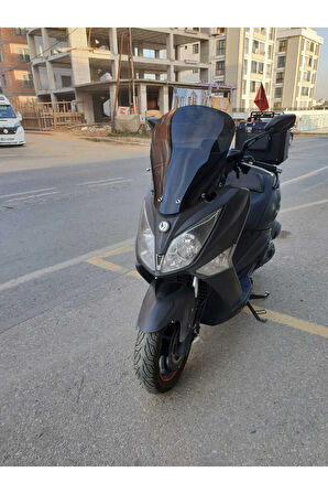 Sym Joymax250 İ Siperlik Ön Cam 2013 2017 Model 54cm siyah Renkli 4mm SPOR CAM
