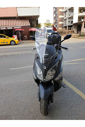 Sym Joymax250 İ Siperlik Ön Cam 2013 2017 Model 65cm Şeffaf Renkli 4mm ORTA BOYLU CAM