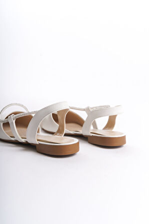 AUBREY Lastikli Ortopedik Rahat Taban Taş Detaylı Kadın Babet Ayakkabı KT Beyaz