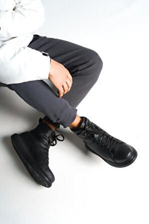 J-B080 Bağcıklı Ortopedik Taban Suya ve Soğuğa Dayanıklı Günlük Kışlık Erkek Spor Bot ST Siyah