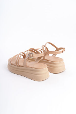 ELSA İnce Tokalı Şerit Detaylı Ortopedik Taban Kadın Sandalet TT Ten