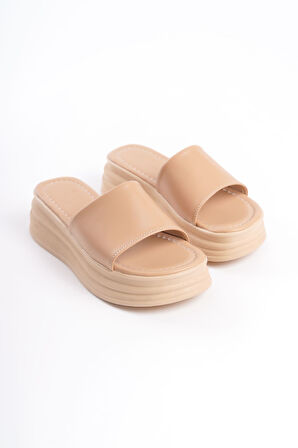 LIANA Düz Topuklu Kalın ve Ortopedik Taban Kadın Terlik TT Ten