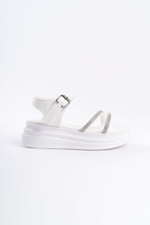 ESME Kalın Tokalı Taşlı Şeritli Ortopedik Taban Kadın Sandalet BT Beyaz