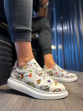 J046 Bağcıklı Ortopedik Taban Renkli Kurukafa Baskılı Erkek Günlük Sneaker Spor Ayakkabı BT Beyaz