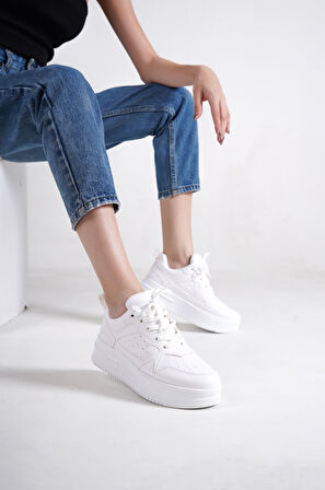 ALINA Bağcıklı Ortopedik Taban Kadın Sneaker Günlük Ayakkabı BT Kırık Beyaz